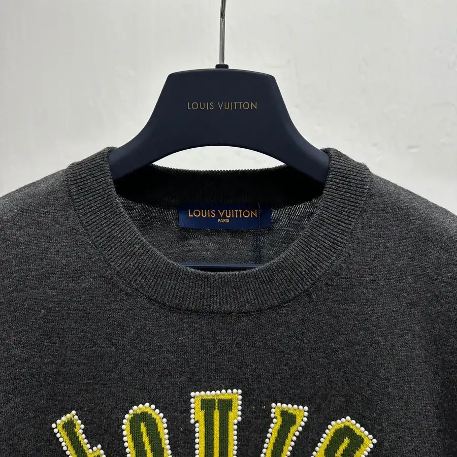 P220 Dog Series Beaded Jacquard Cotton Round Neck T Shirt