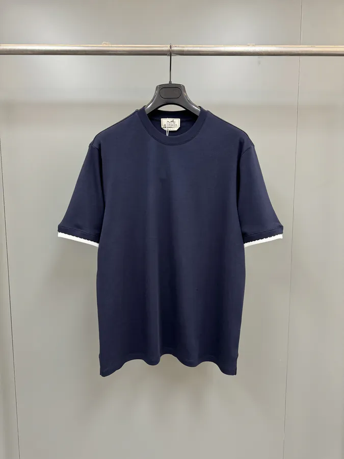 H Family's Season New 'Piqures Sellier' T Shirt