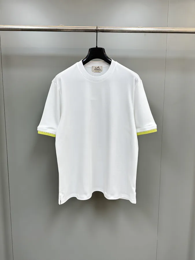 H Family's Seasonal New "Piqures Sellier" T Shirt