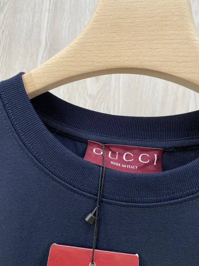 GU Flag Embroidered Round Neck T shirt