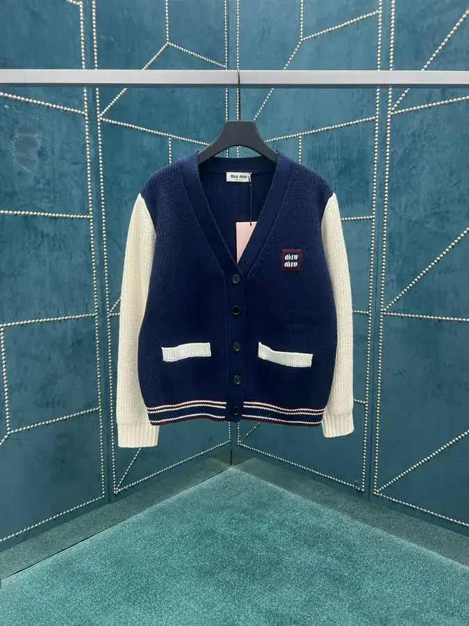 P420 Miumiu Oversize Knit