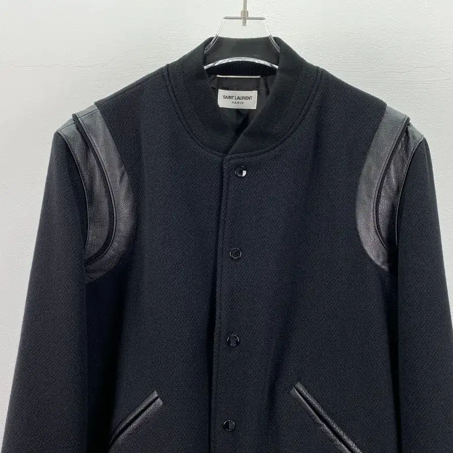 P520 SLP Baseball Jacket Details