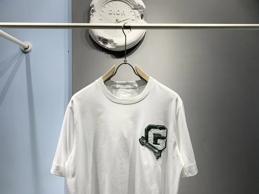 P125 GVC College Label T Shirt