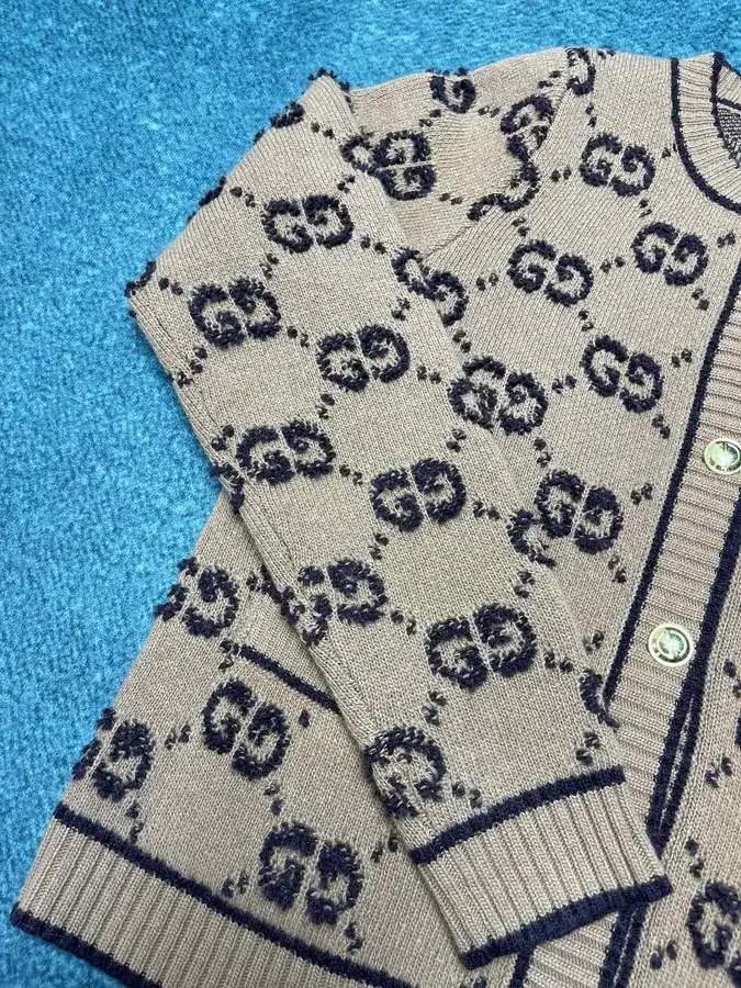 P360 G Family 25ss New Cardigan