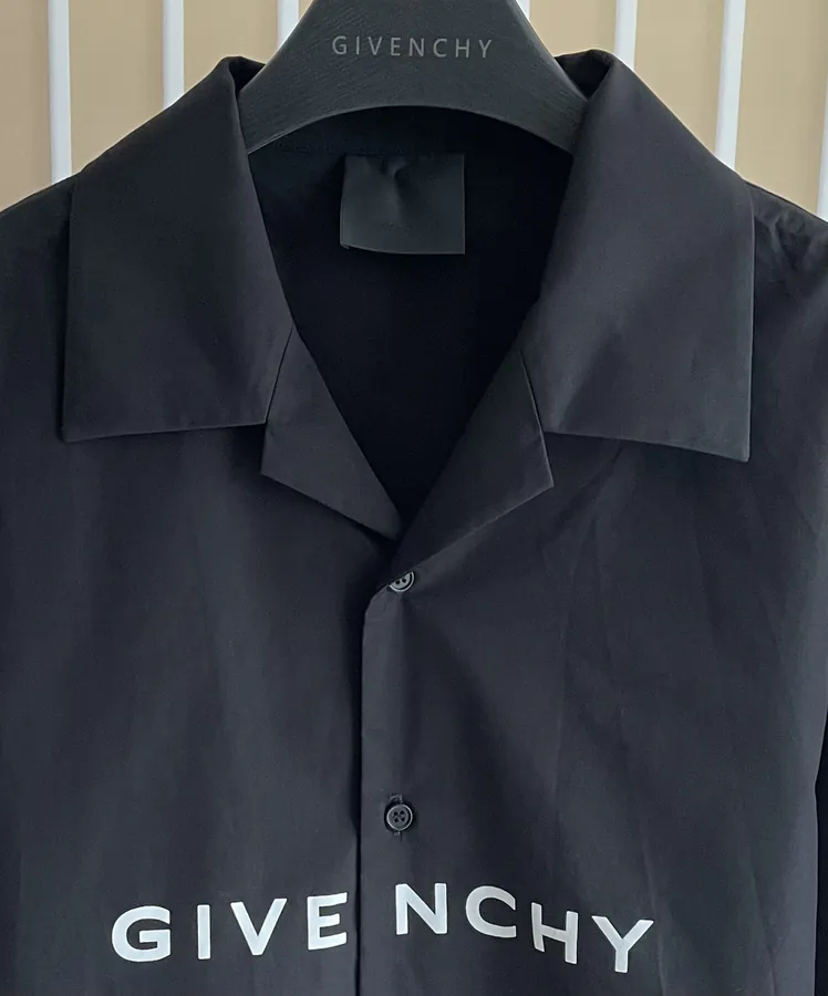 P215 G V C Classic Collar Shirt