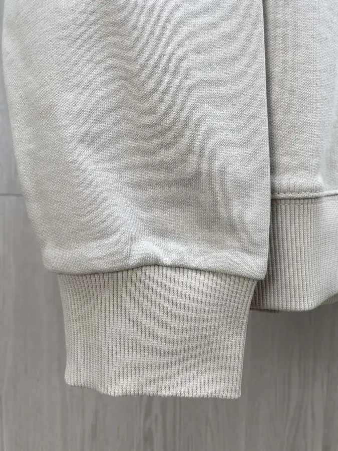 GU Lightning Edge Embossed Print Crew Sweatshirt