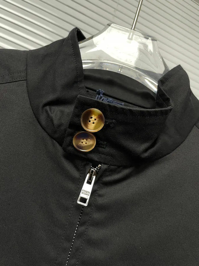 PRD Jacket Minimalist Sporty Design, Zip and Button Collar