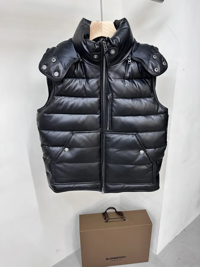 TOM FORD Black Detachable Cap Men's Genuine Leather Down Vest