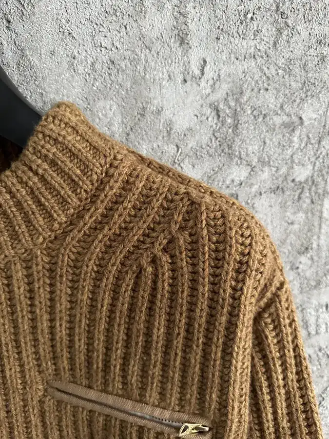 SACAI x CARHARRT 2024ss Collaboration Wool Knit Sweater