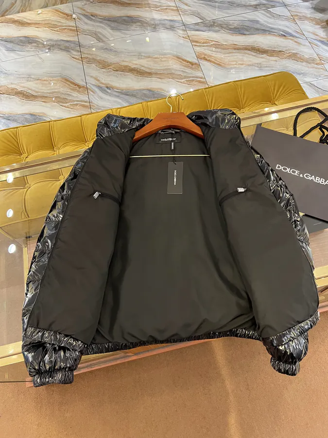 D.G. 24AW Autumn Winter New Coat with Classic Small Iron Logo