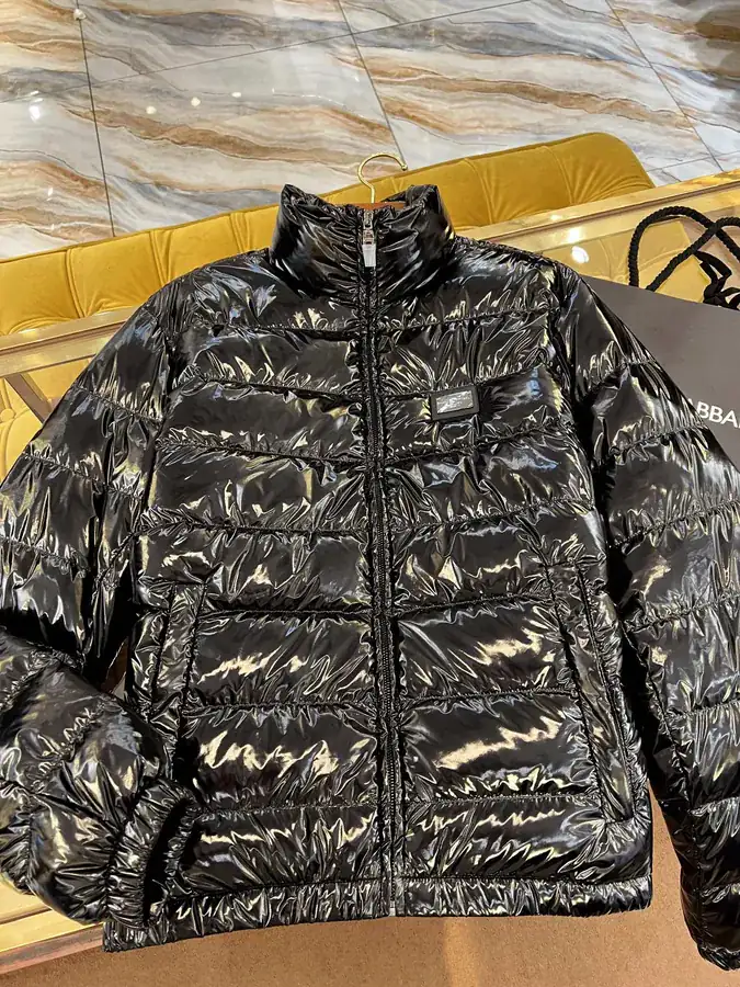 D.G. 24AW Autumn Winter New Coat with Classic Small Iron Logo