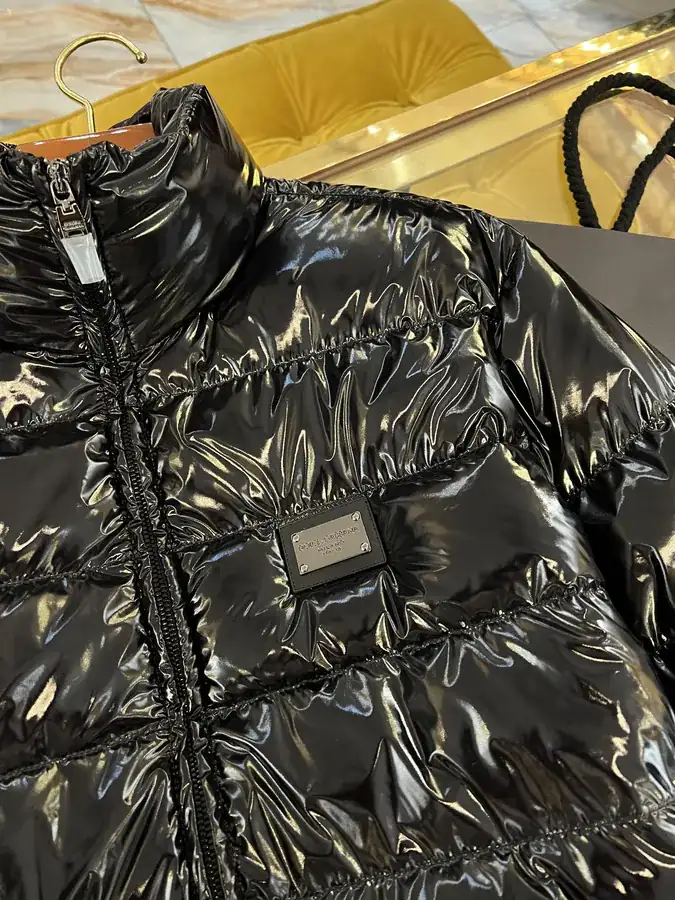 D.G. 24AW Autumn Winter New Coat with Classic Small Iron Logo