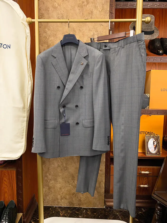 1V Lǘpái Men's Premium Leisure Suit Set