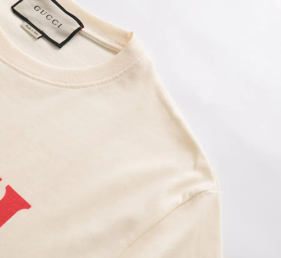 GU Logo Print T Shirt with Matching Rib Knit Official Quality