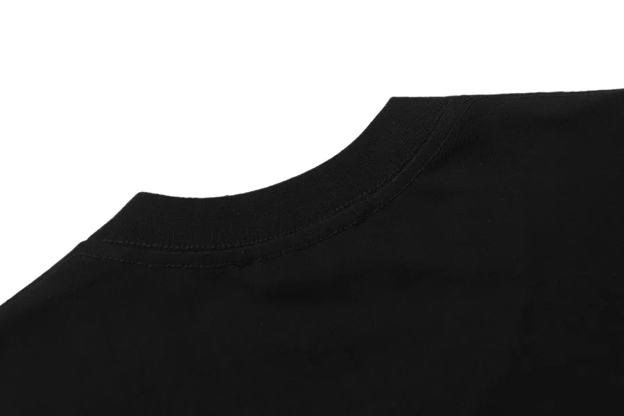 Lululemon 2025 New Collection 3D Embossed Logo T Shirt with Color Changing Stitching, Unisex, Short Sleeve