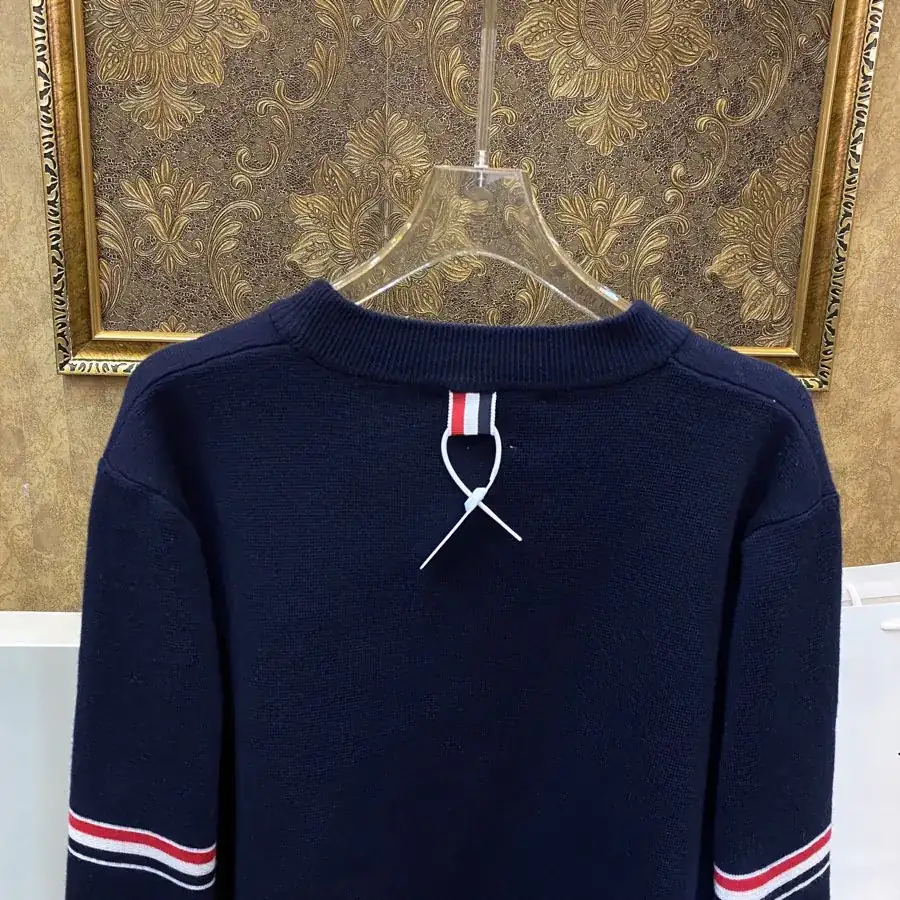 TB 2021 New Arrival Cotton Round Neck Sweater for Men and Women