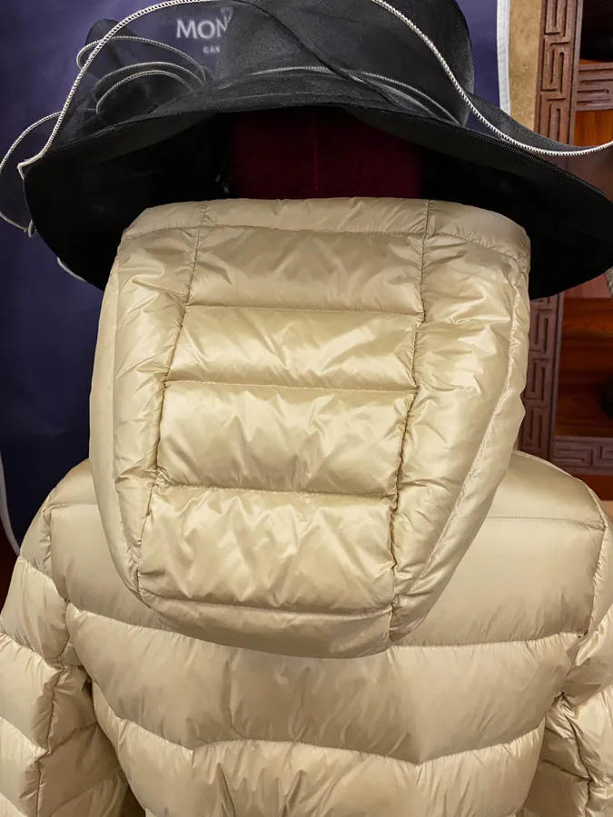 New Arrival Argenno Ladies Down Jacket with Adjustable Waistband