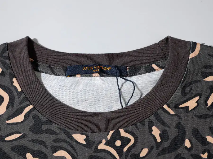1V by Pharrell Williams X NIGO 25FW Collaboration T Shirt
