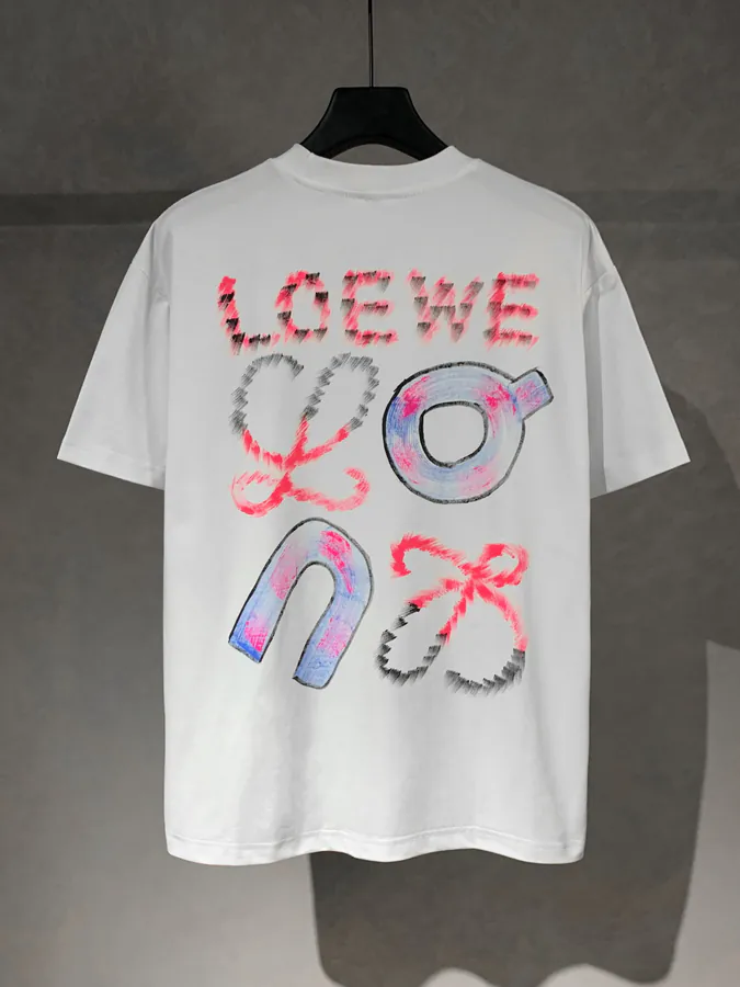 LOEW 罗意威 New Collection Hand Painted Pattern Round Neck Short Sleeve T Shirt