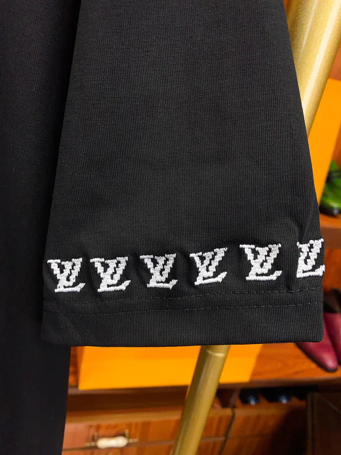 1V Lucci Stylish and Trendy Unisex Short Sleeve