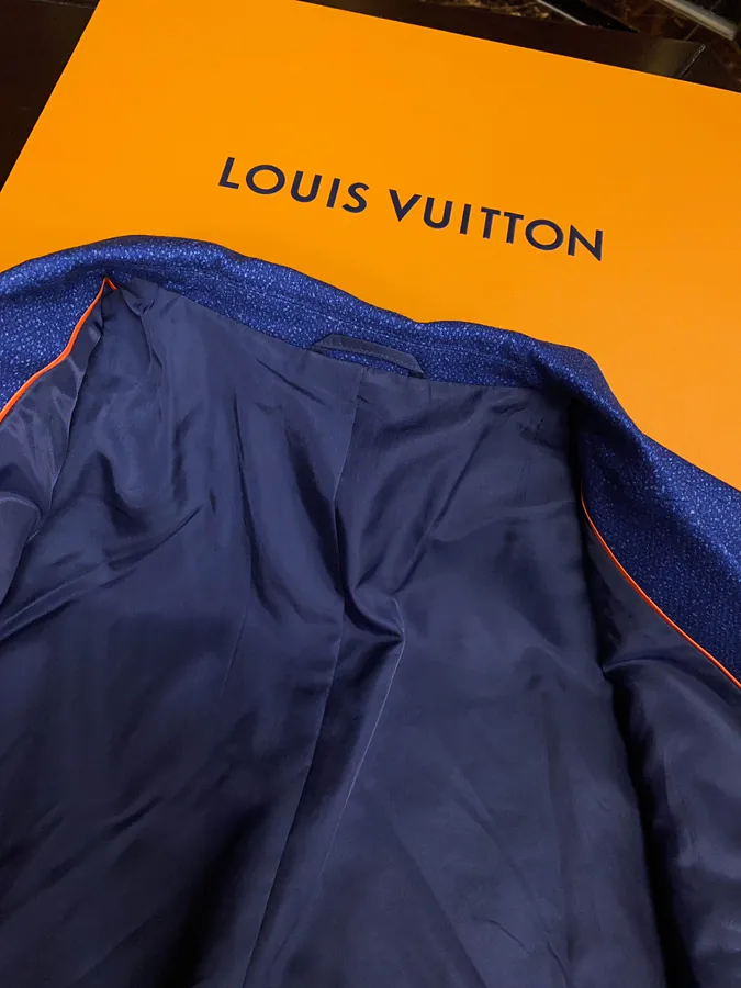 Boss Recommendation: 1V Azzaro Men's Premium Leisure Suit