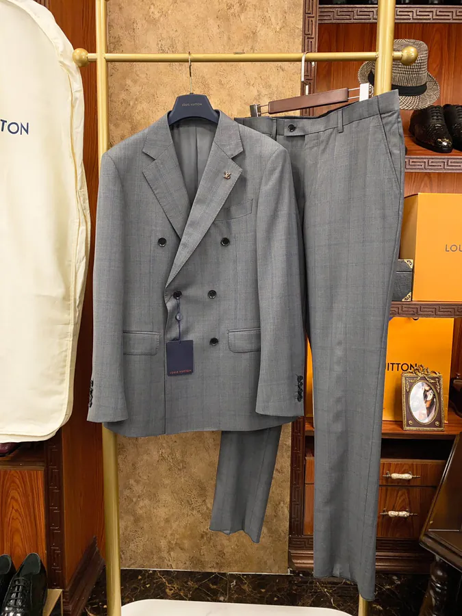 1V Lǘpái Men's Premium Leisure Suit Set