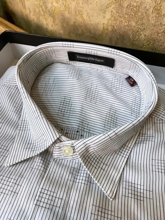 Zegna Gentlemen's Shirt Premium Fabric, Perfect Fit, Luxury Buttons