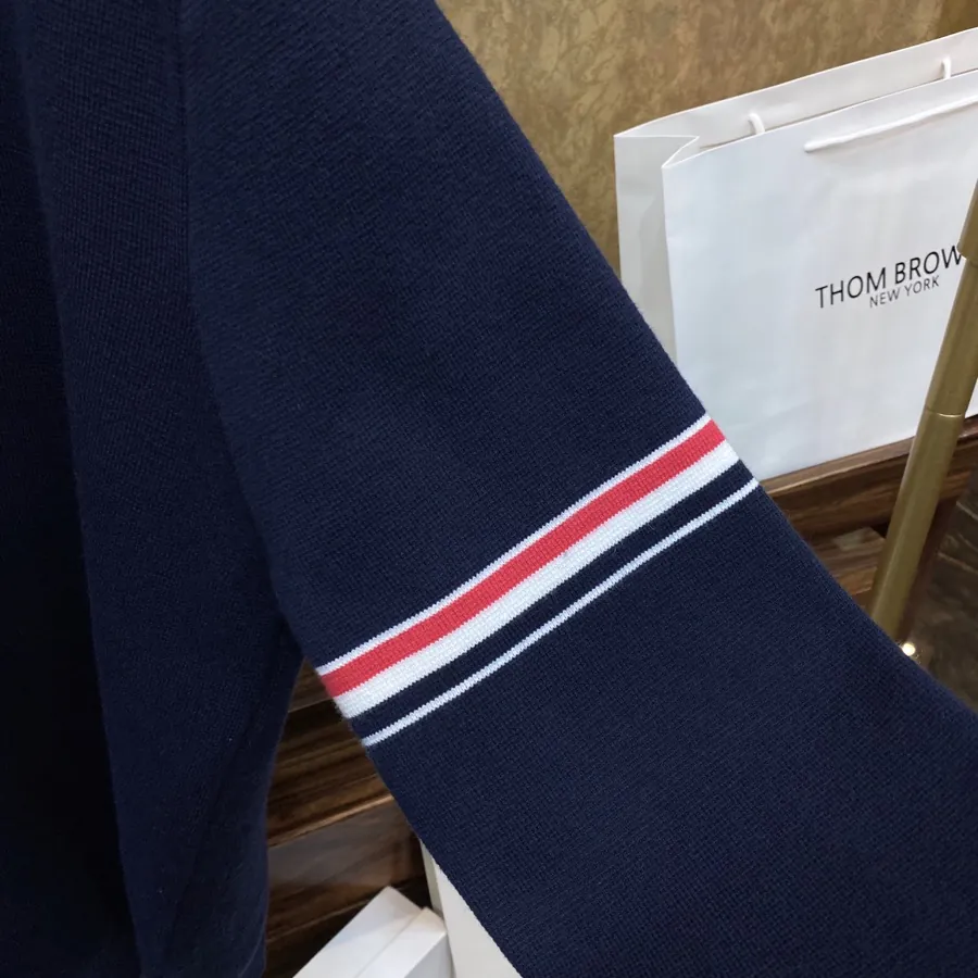 TB 2021 New Arrival Cotton Round Neck Sweater for Men and Women