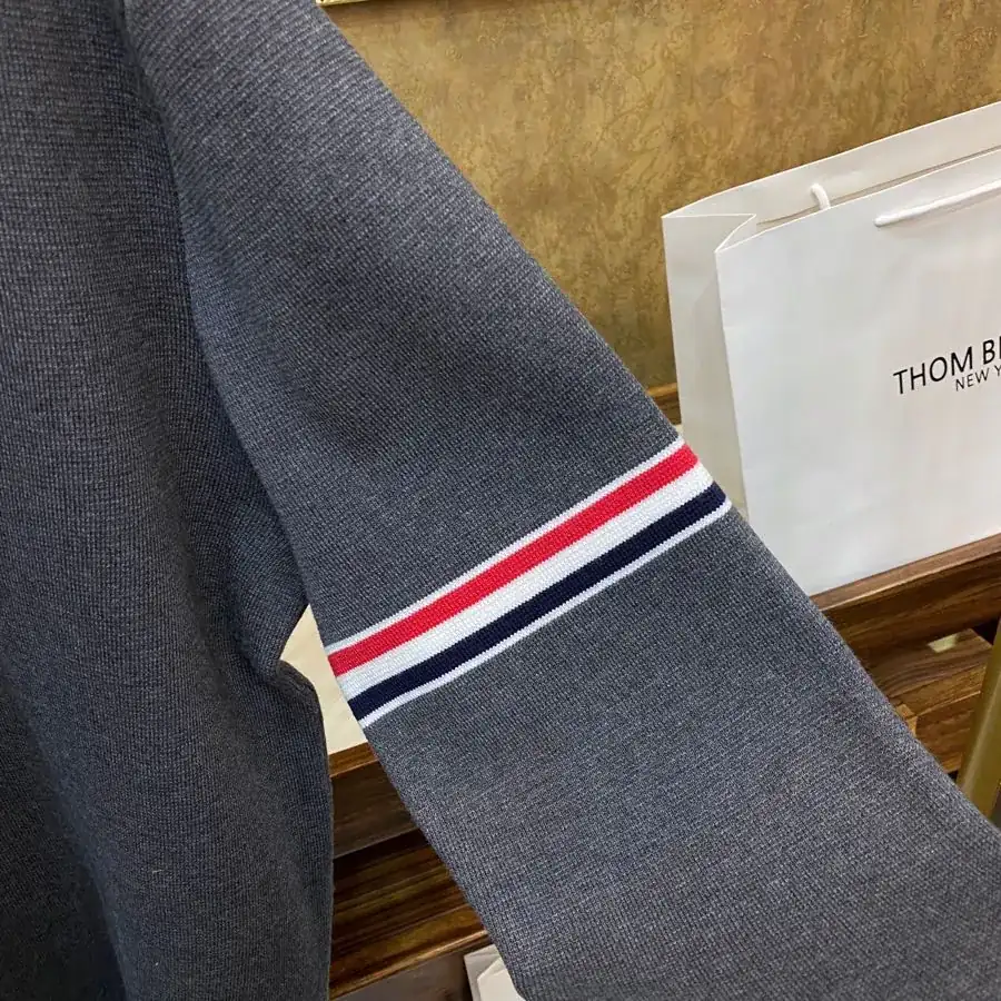 TB 2021 New Arrival Men's and Women's Cotton Crew Socks
