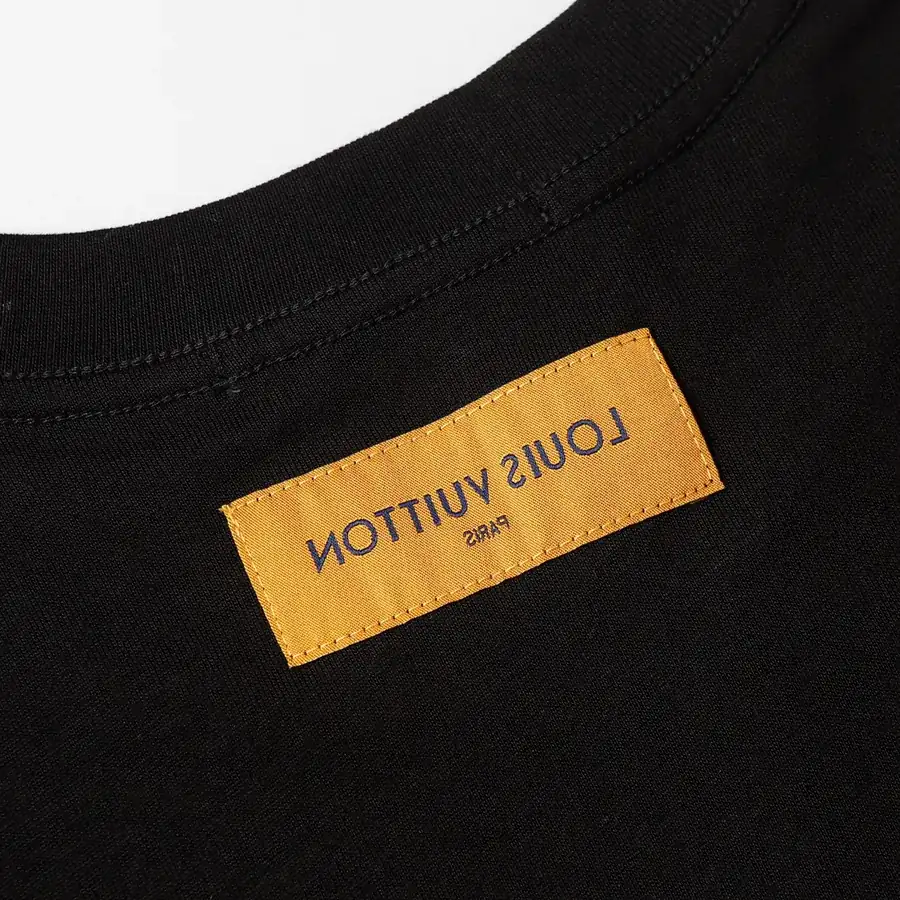 1V Valentino Spring Summer 2024 Color Gradient Logo Print T Shirt