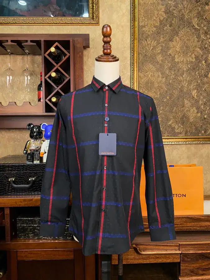 Lucci Luxury Men's Shirt Premium Fabric and Elegant Design