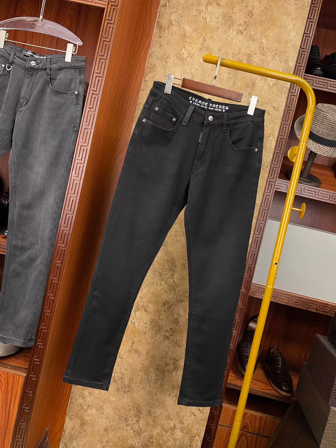 New Arrival Crocs Denim Pants Autumn Must Have