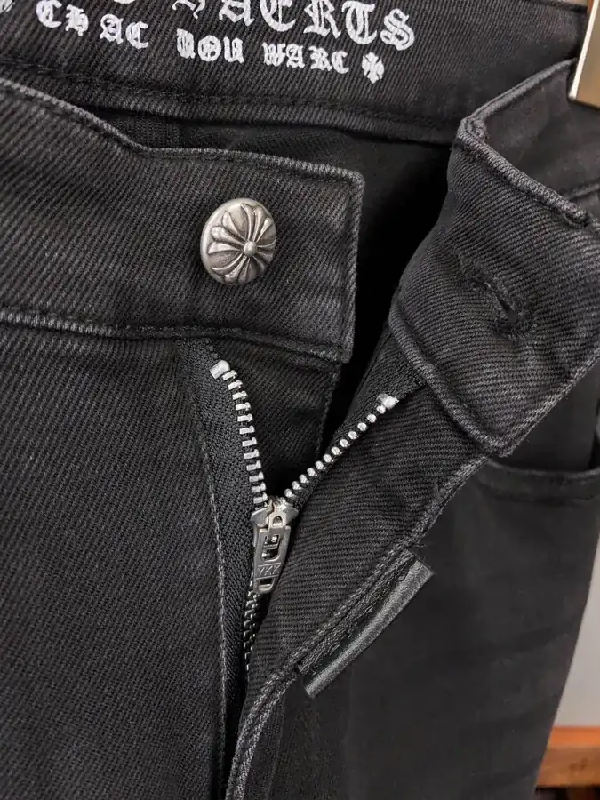 New Arrival Crocs Denim Pants Autumn Must Have