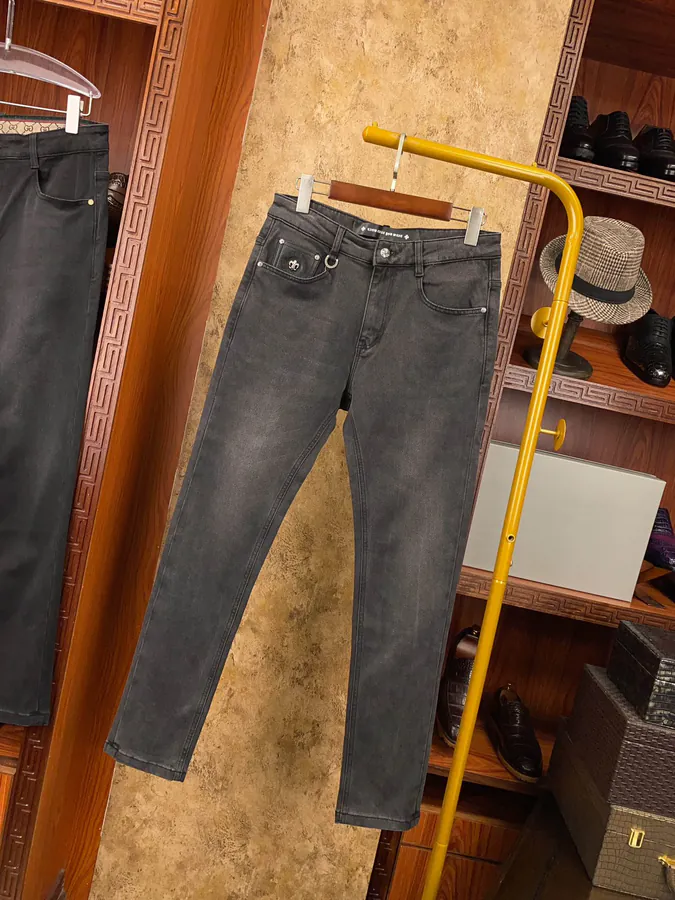 New Arrival Crocs Jeans Autumn Collection