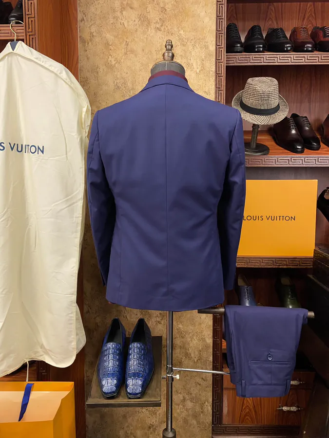1V Vuitton Men's Premium Business Suit Set