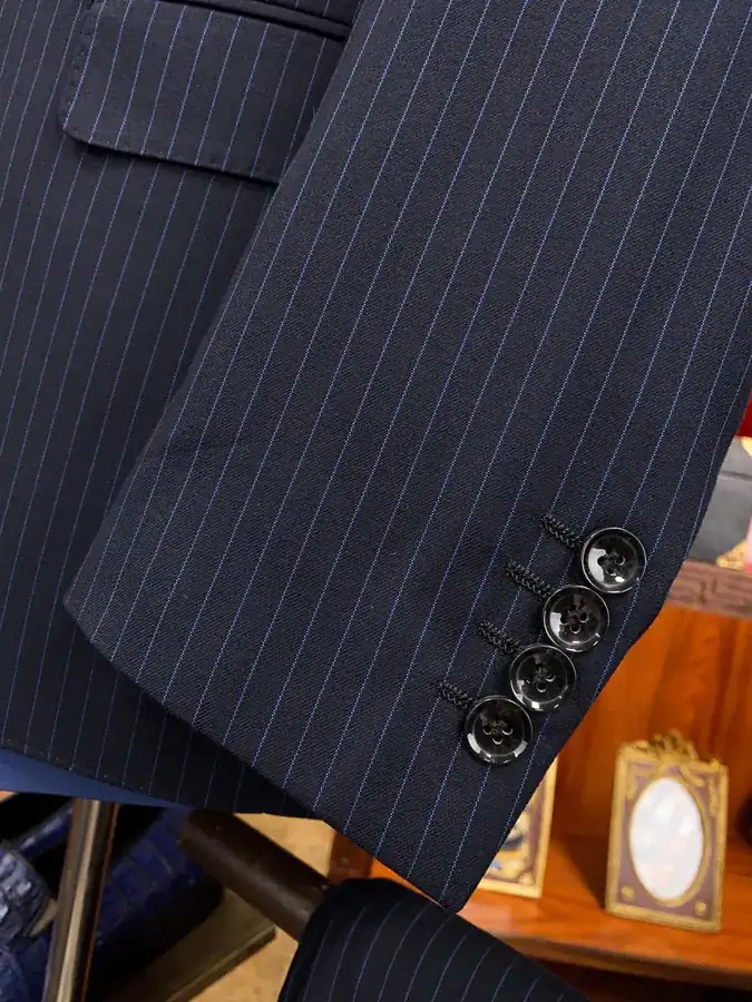 Ferragamo Noble Exclusive Men's Suit Set