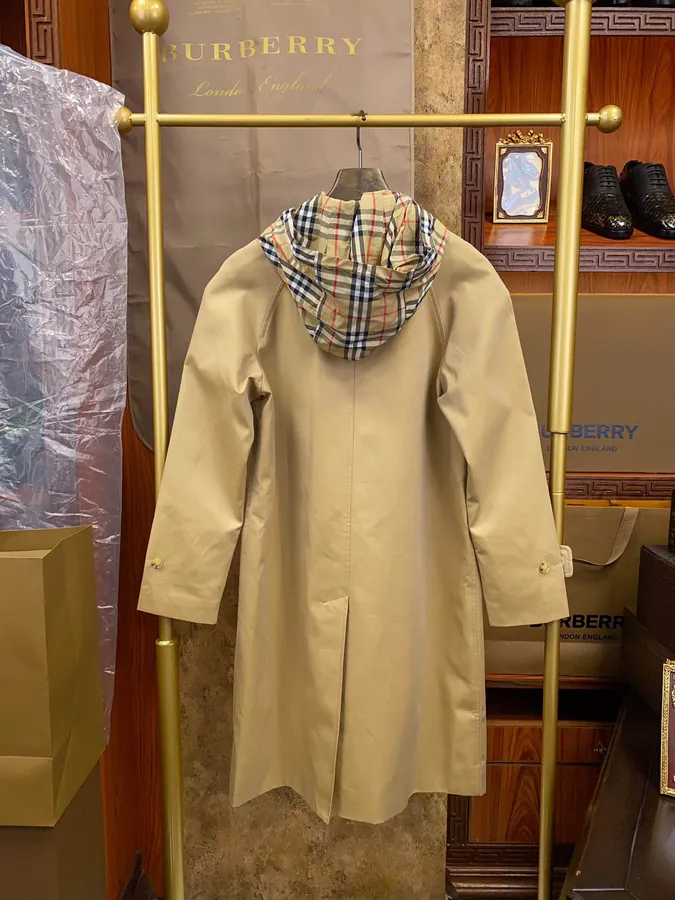 B Brand Latest Must Have Autumn Hoodie with Cotton Gabardine
