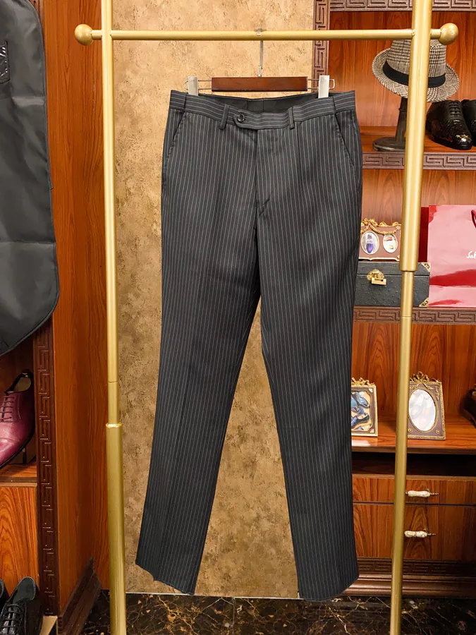 Ferragamo Noble Exclusive Men's Suit Set