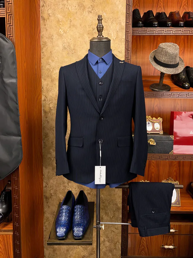 Ferragamo Noble Exclusive Men's Suit Set Business Formal