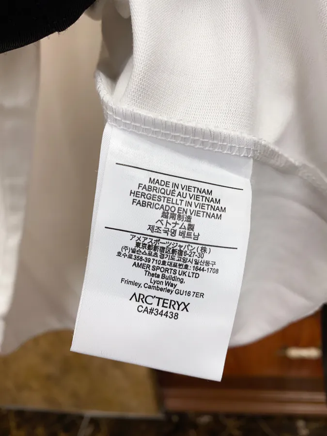 Arc’teryx始祖鸟 Men and Women Unisex Short Sleeve T Shirt