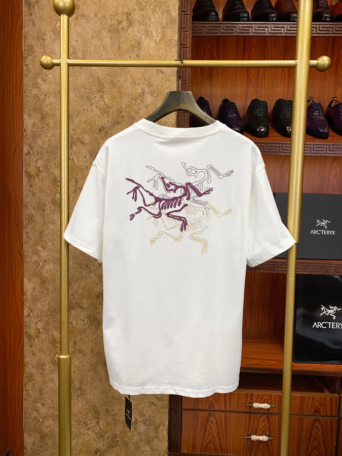 Arc’teryx始祖鸟 Men and Women Unisex Short Sleeve T Shirt