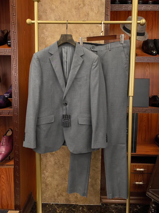 Giorgio Armani New Arrival Men's Premium Suit Set