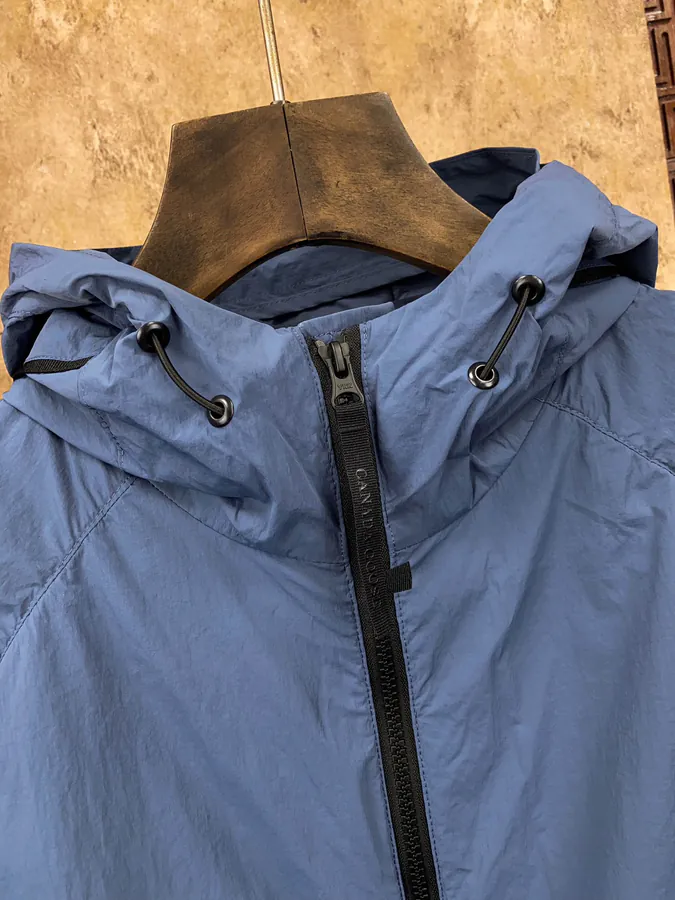 ARC TERYX Lightweight Urban Outdoor Hoodie