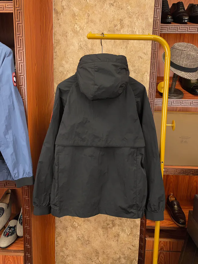 ARC TERYX Lightweight Urban Outdoor Hoodie
