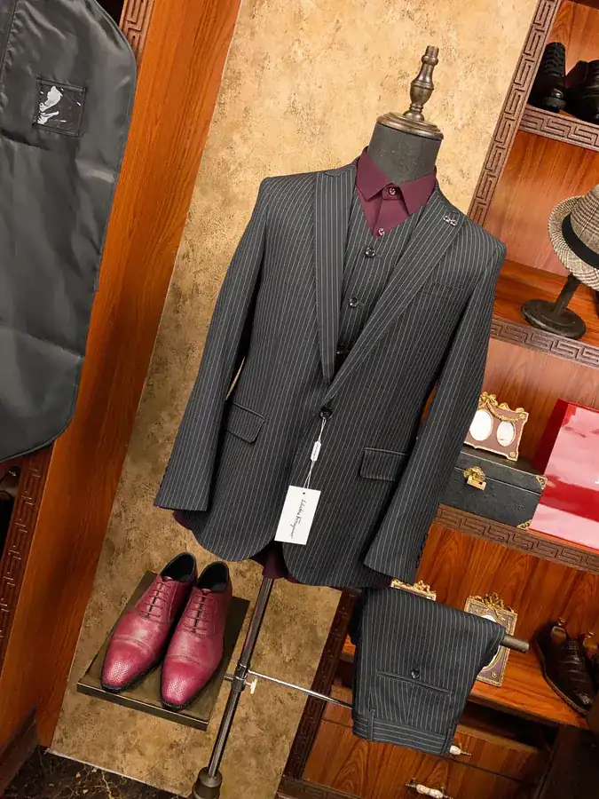 Ferragamo Noble Exclusive Men's Suit Set Business Formal Wear
