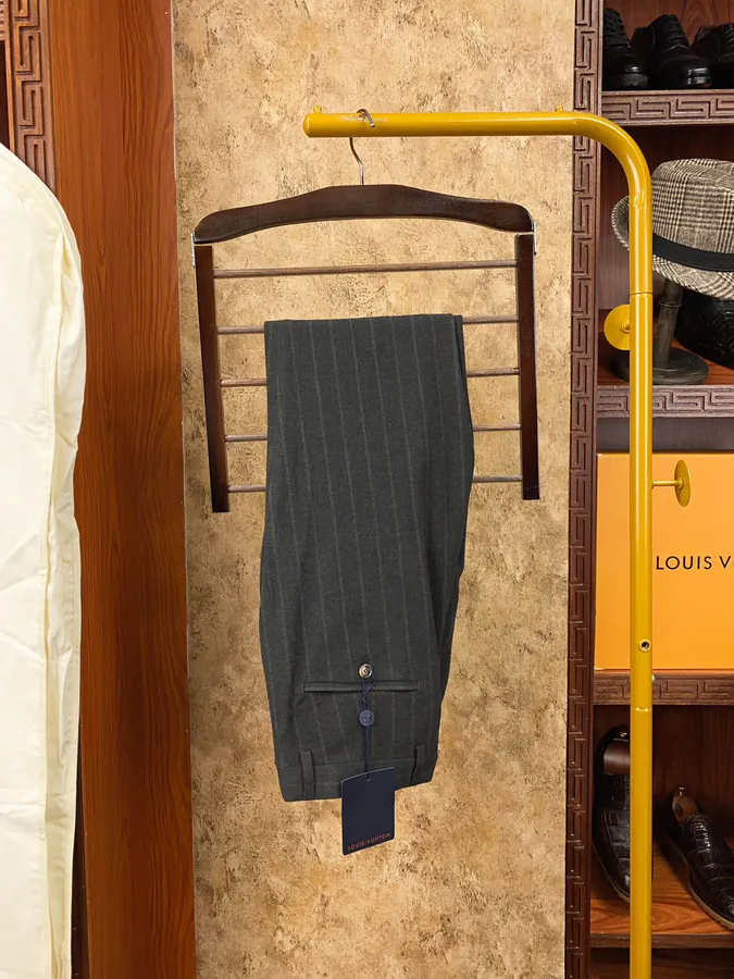 1V Loro Piana Exclusive Gentleman's Suit Set