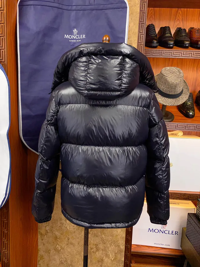 Monc Er Montbeliard 19FW Winter Coat