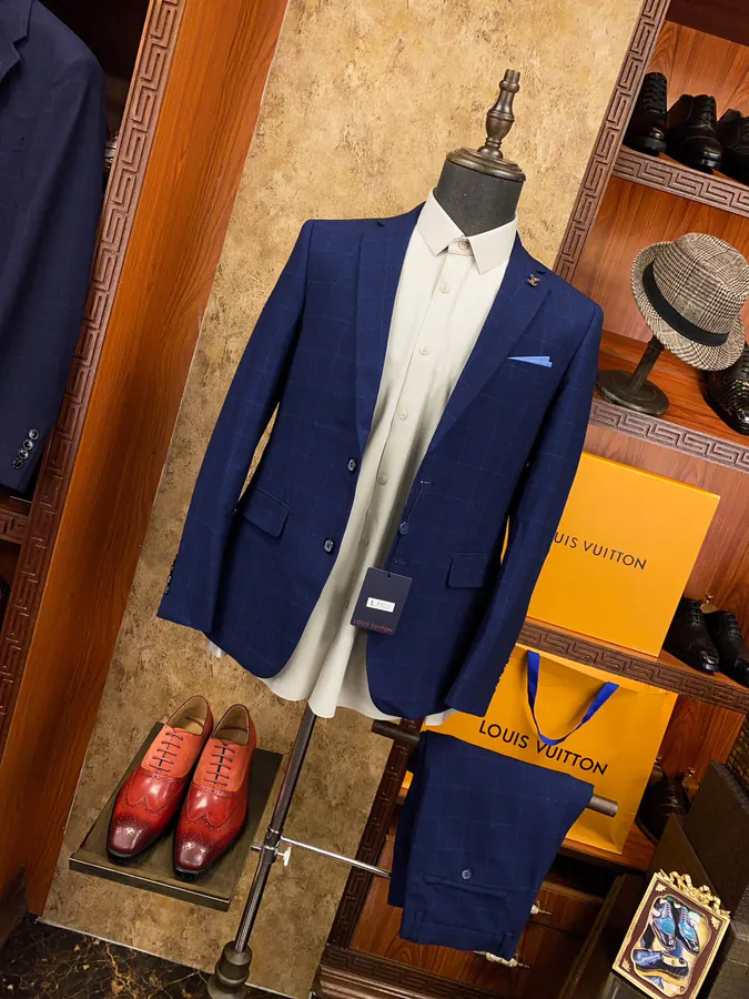 1V Loro Piana Two Piece Suit Set