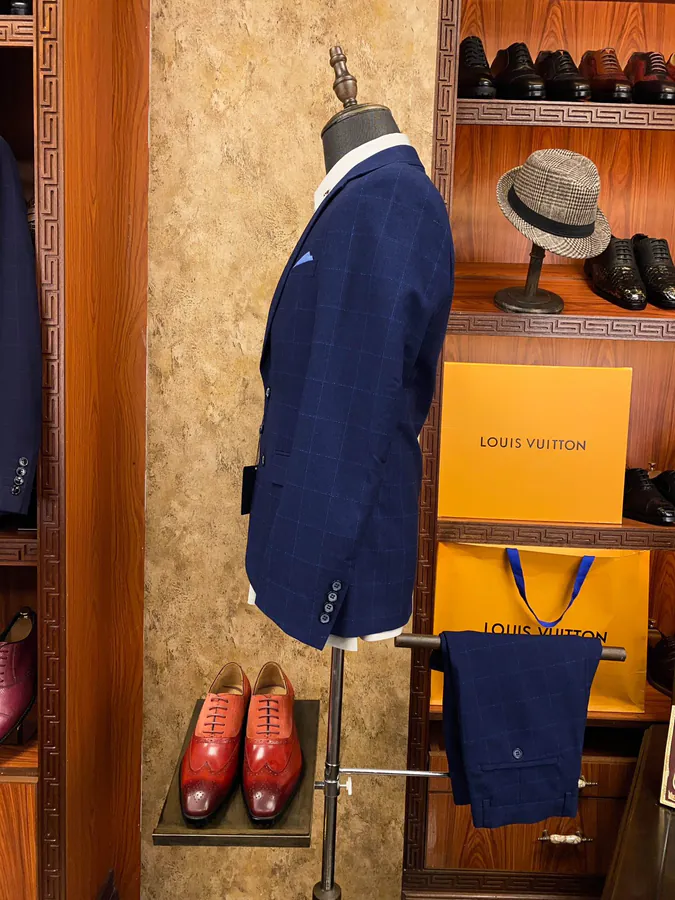 1V Loro Piana Two Piece Suit Set