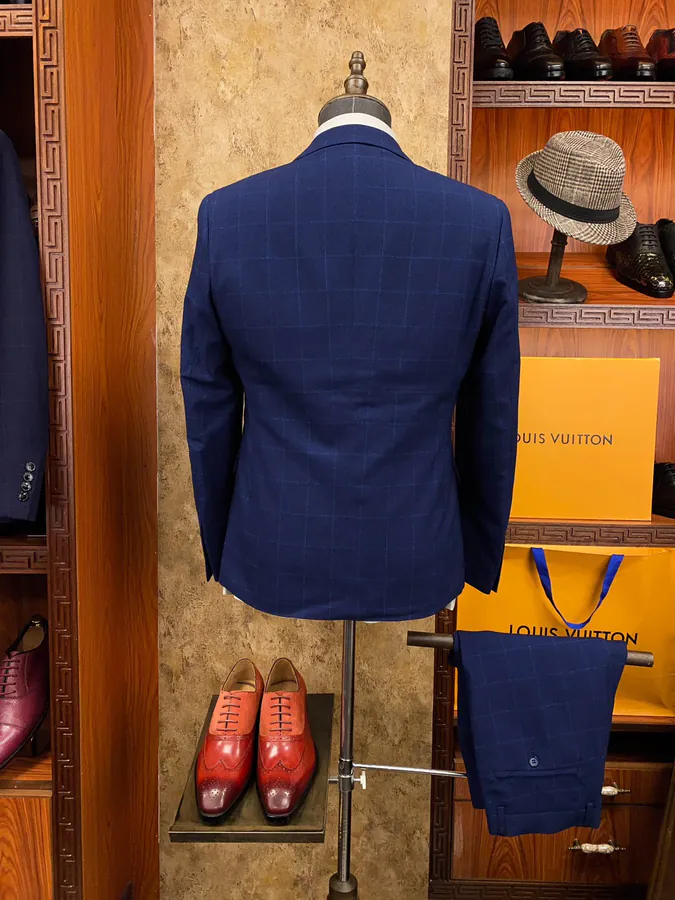 1V Loro Piana Two Piece Suit Set